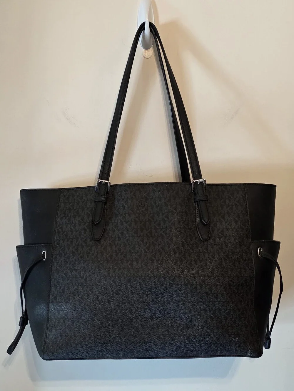 Michael Kors Gilly Large Zip Drawstring Travel Tote Bag Signature 35S1S2GT7B